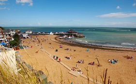 Sunshine Villa Broadstairs Sleeps 8 Close To Beach